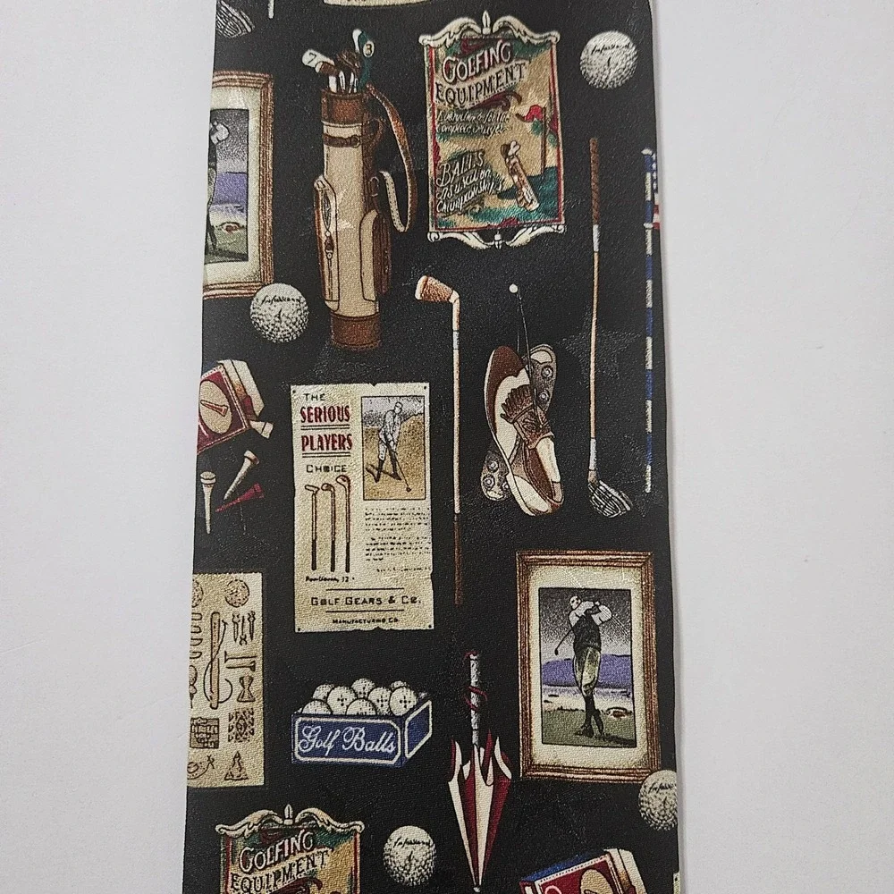 Haggar Black Label Mens Silk Tie Vintage Golf Equipment Motif Black Necktie
